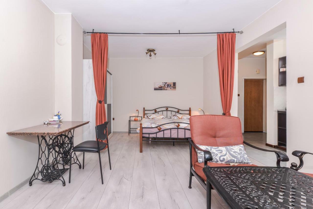 Visit Sofia Macedonia Square Central Apartment By Flat Mаnager Εξωτερικό φωτογραφία