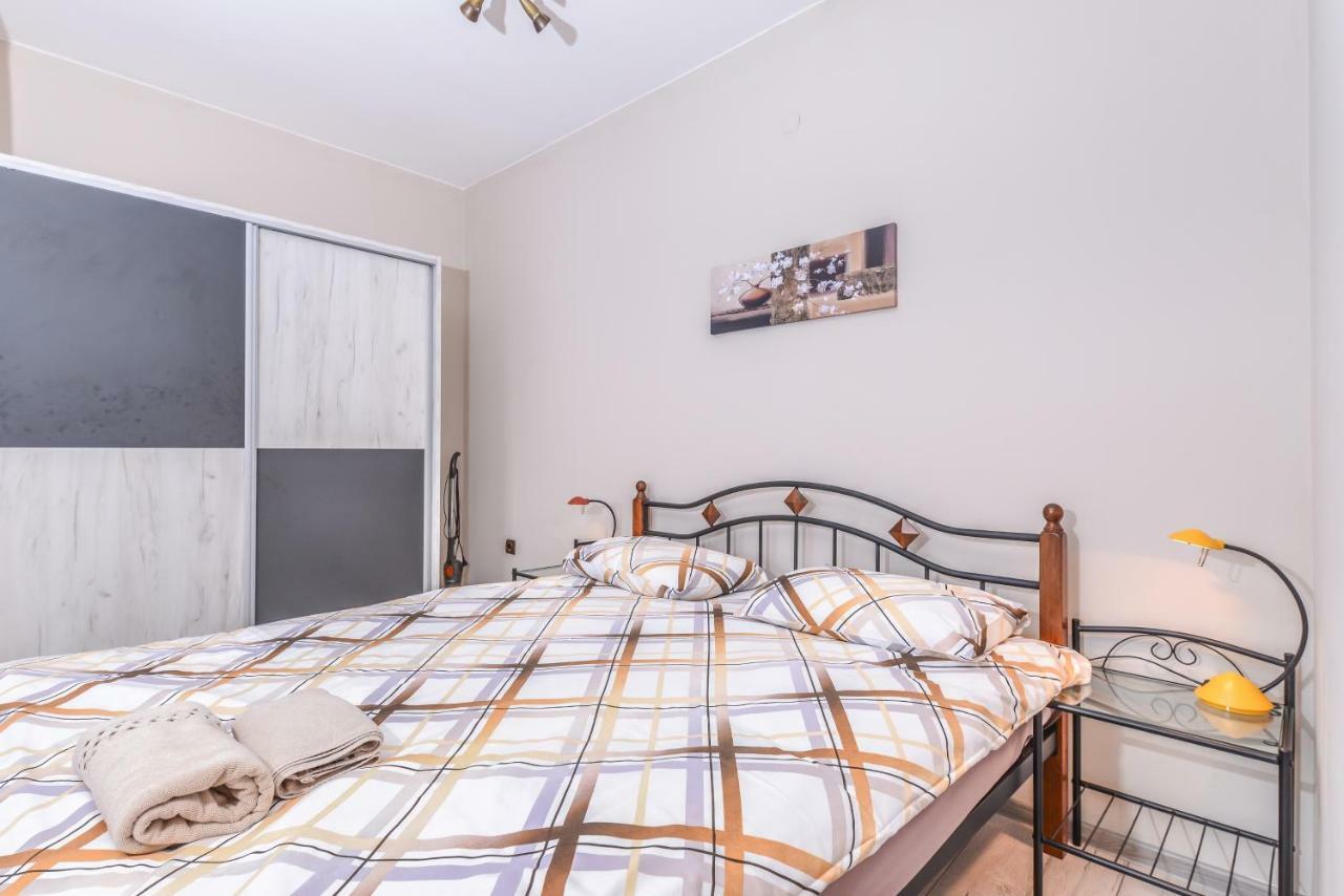 Visit Sofia Macedonia Square Central Apartment By Flat Mаnager Εξωτερικό φωτογραφία